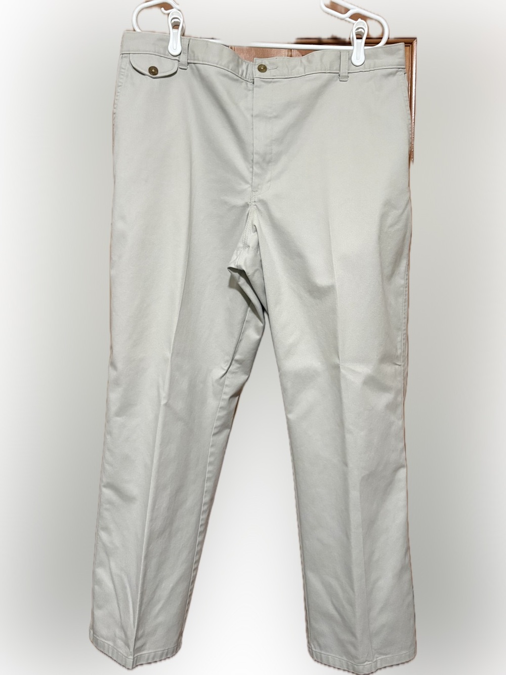 TAN…Men’s Straight-Leg Chinos